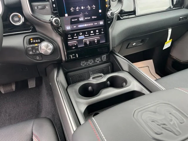 Nuevos RAM 1500 à Estados chez autogozo
