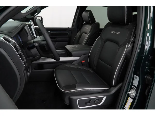 Nuevos RAM 1500 à Estados chez autogozo