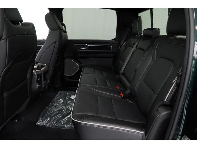 Nuevos RAM 1500 à Estados chez autogozo
