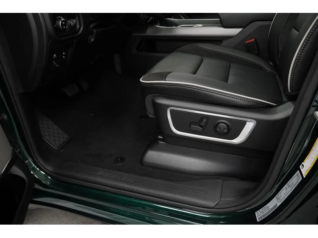 Nuevos RAM 1500 à Estados chez autogozo
