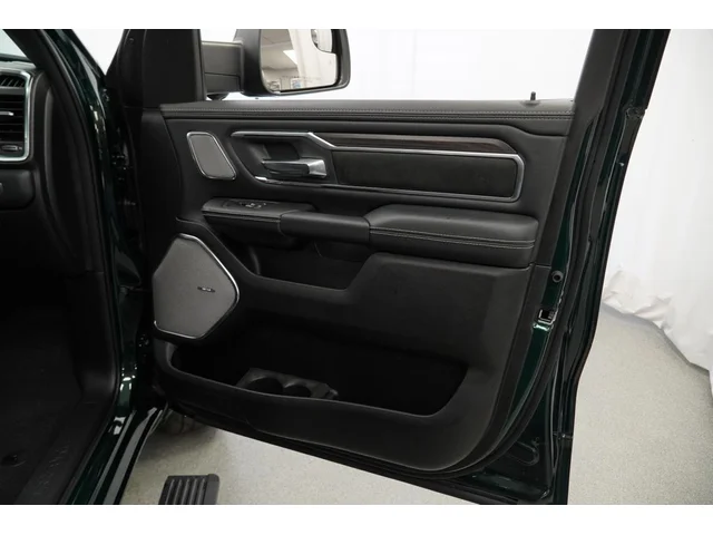 Nuevos RAM 1500 à Estados chez autogozo