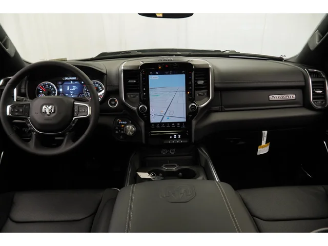 Nuevos RAM 1500 à Estados chez autogozo