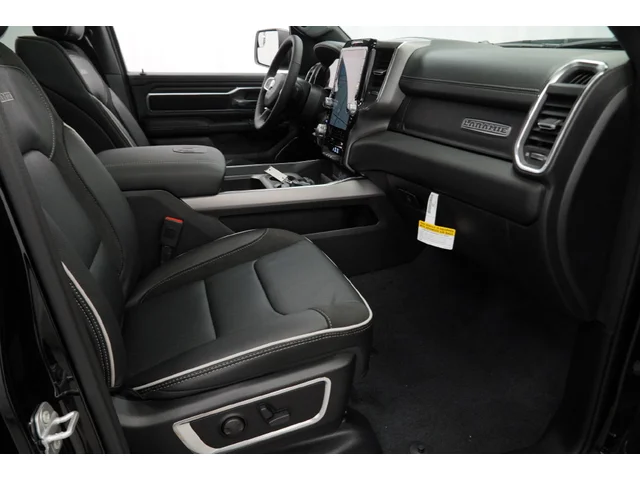 Nuevos RAM 1500 à Estados chez autogozo