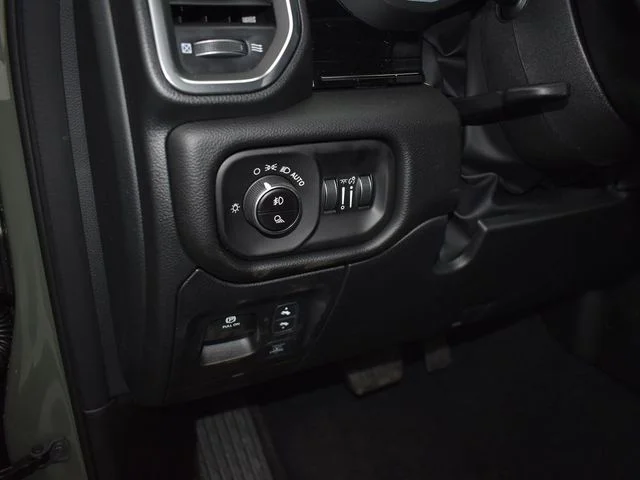 Nuevos RAM 1500 à Estados chez autogozo