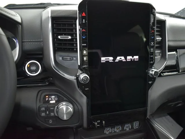 Nuevos RAM 1500 à Estados chez autogozo