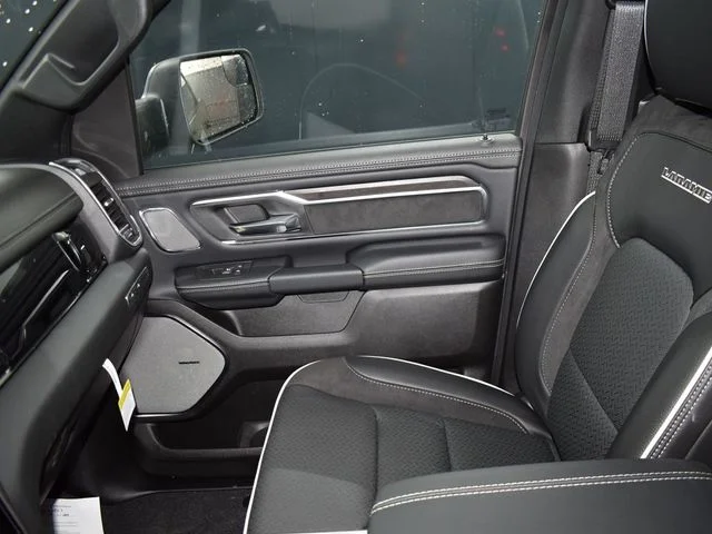 Nuevos RAM 1500 à Estados chez autogozo