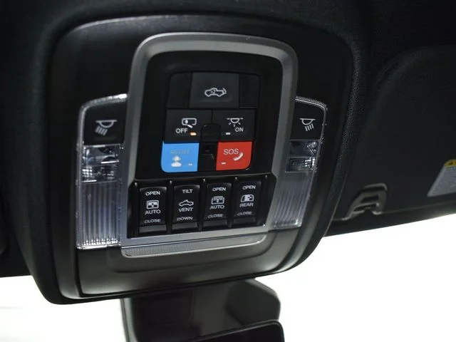 Nuevos RAM 1500 à Estados chez autogozo