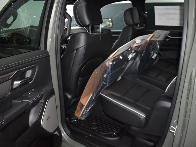 Nuevos RAM 1500 à Estados chez autogozo