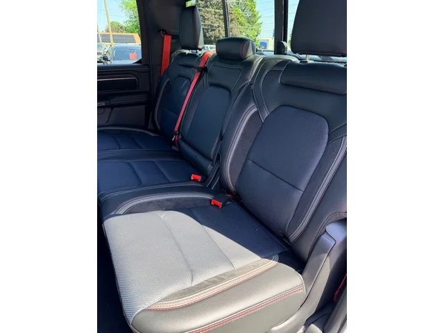 Nuevos RAM 1500 à Estados chez autogozo
