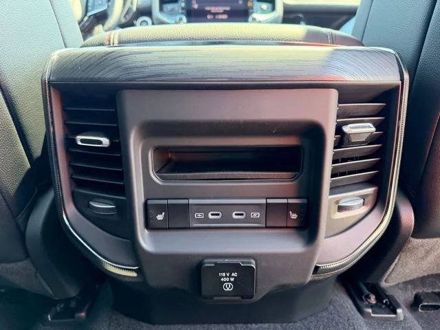 Nuevos RAM 1500 à Estados chez autogozo