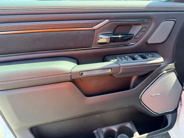 Nuevos RAM 1500 à Estados chez autogozo