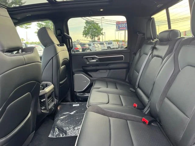 Nuevos RAM 1500 à Estados chez autogozo