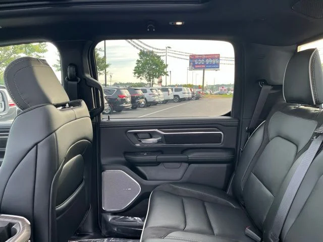 Nuevos RAM 1500 à Estados chez autogozo