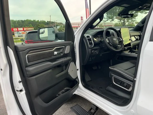 Nuevos RAM 1500 à Estados chez autogozo
