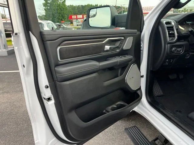 Nuevos RAM 1500 à Estados chez autogozo