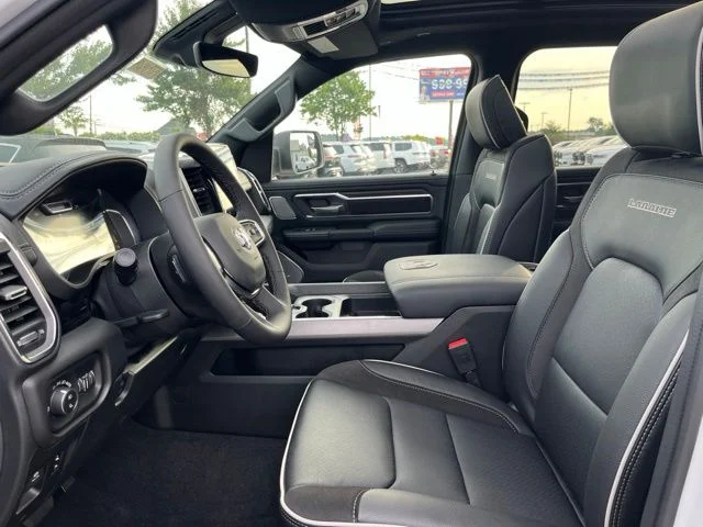 Nuevos RAM 1500 à Estados chez autogozo