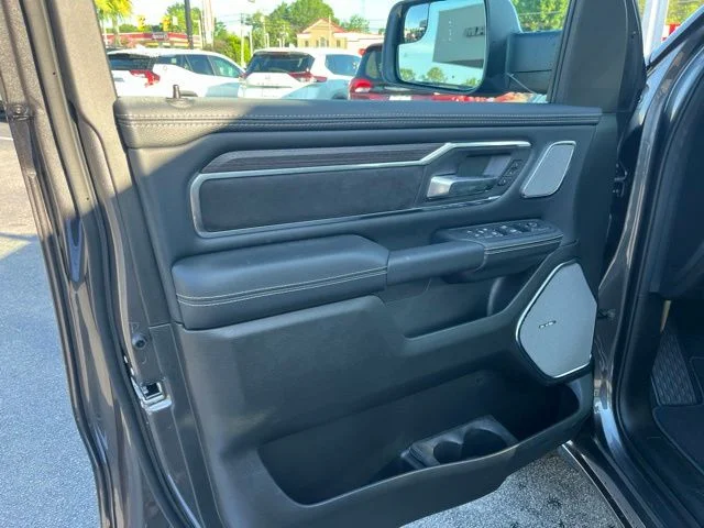 Nuevos RAM 1500 à Estados chez autogozo
