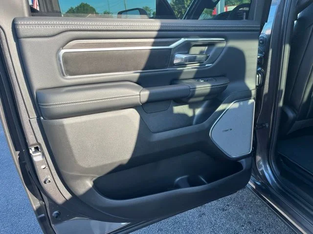 Nuevos RAM 1500 à Estados chez autogozo