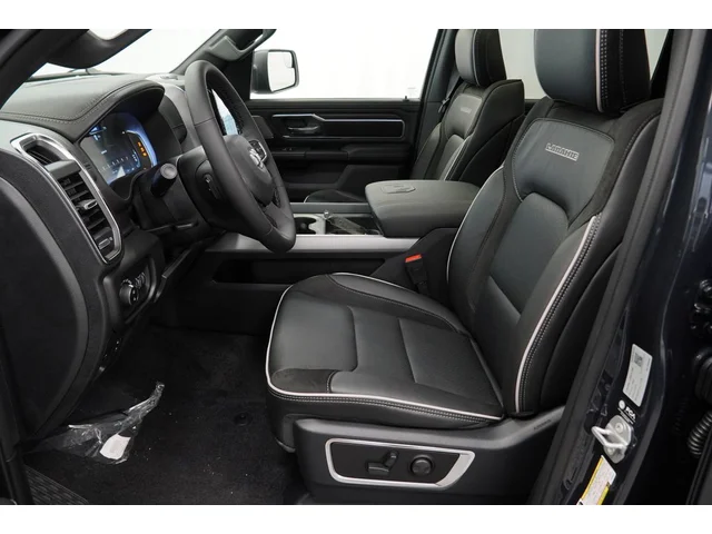 Nuevos RAM 1500 à Estados chez autogozo