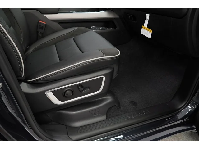 Nuevos RAM 1500 à Estados chez autogozo