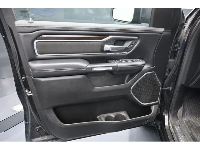 SEMINUEVOS RAM 1500 a Estados en autogozo