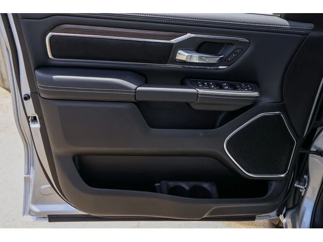 Nuevos RAM 1500 à Estados chez autogozo