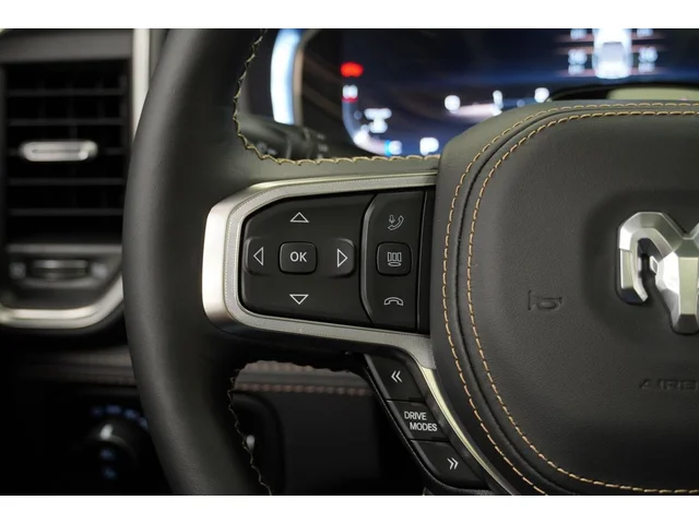 Nuevos RAM 1500 à Estados chez autogozo