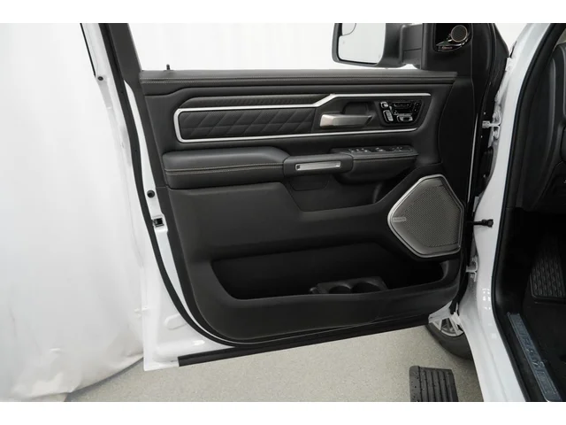 Nuevos RAM 1500 à Estados chez autogozo