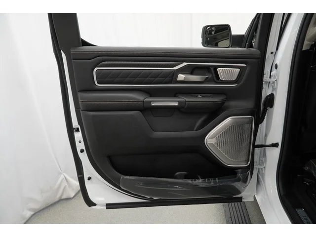 Nuevos RAM 1500 à Estados chez autogozo