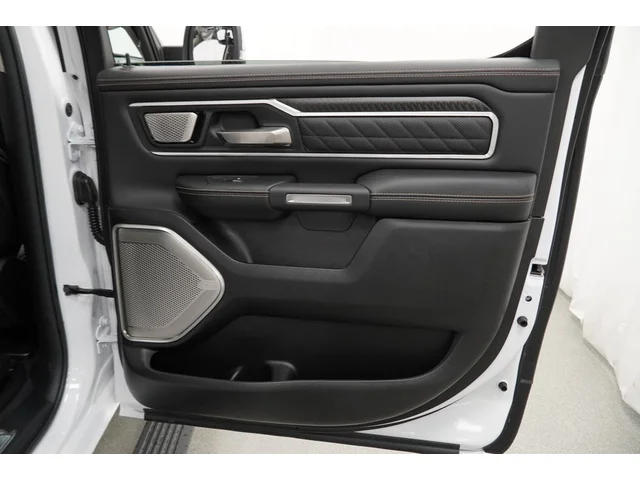 Nuevos RAM 1500 à Estados chez autogozo