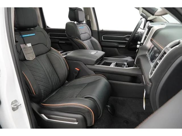 Nuevos RAM 1500 à Estados chez autogozo