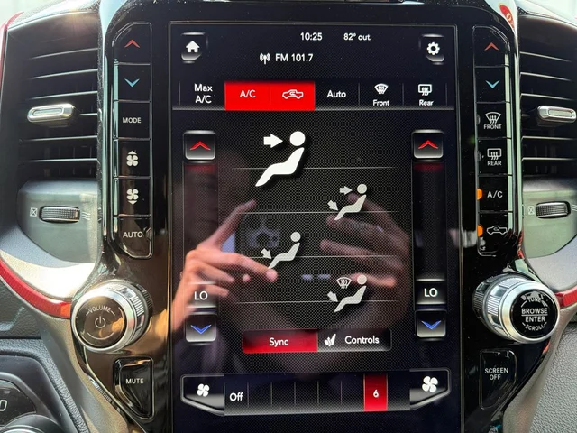 SEMINUEVOS RAM 1500 a Estados en autogozo