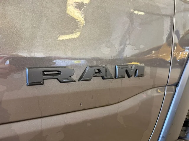 SEMINUEVOS RAM 1500 a Estados en autogozo