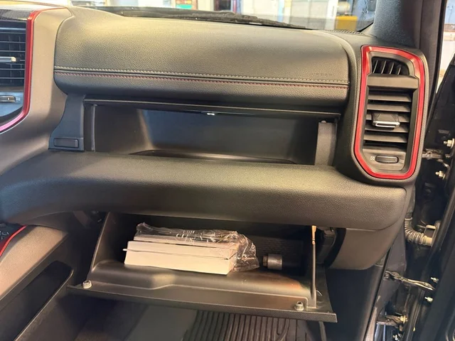 SEMINUEVOS RAM 1500 a Estados en autogozo