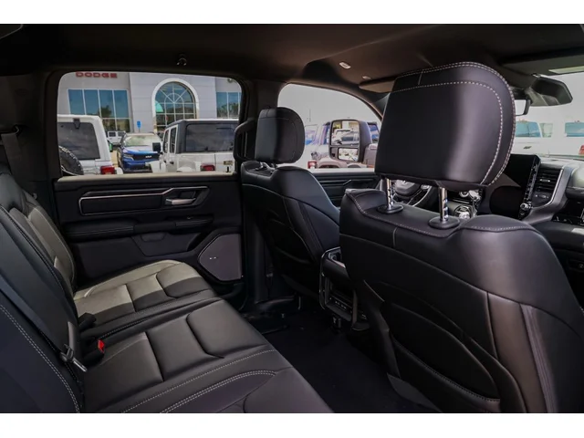 Nuevos RAM 1500 à Estados chez autogozo