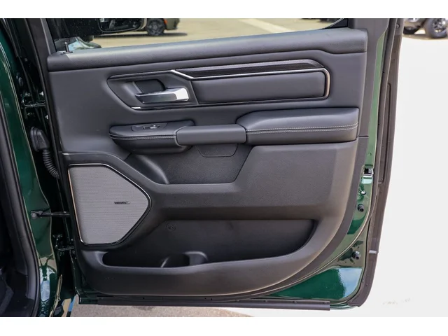 Nuevos RAM 1500 à Estados chez autogozo