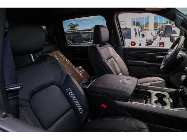 Nuevos RAM 1500 à Estados chez autogozo