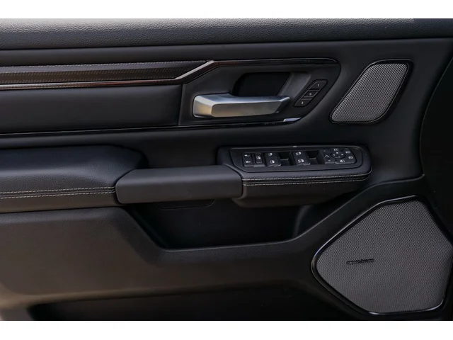 Nuevos RAM 1500 à Estados chez autogozo