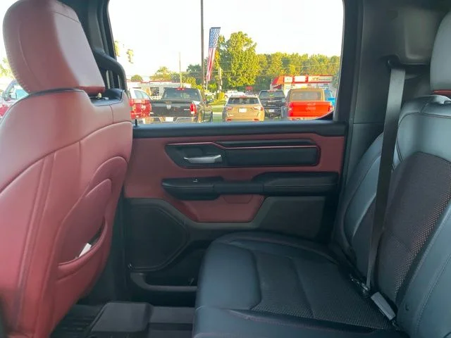 SEMINUEVOS RAM 1500 a Estados en autogozo