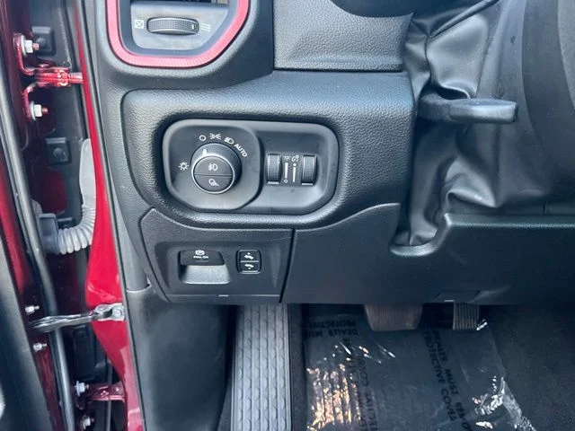 SEMINUEVOS RAM 1500 a Estados en autogozo