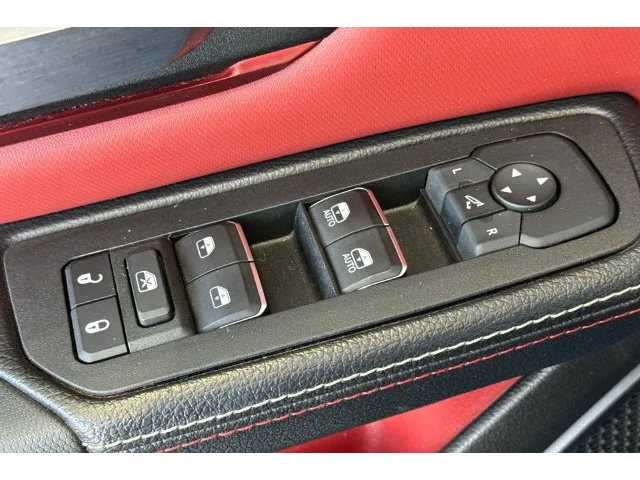 SEMINUEVOS RAM 1500 at ELK GROVE in Elk Grove Buick GMC