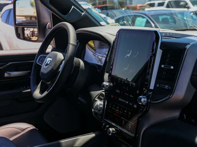 Nuevos RAM 1500 à Estados chez autogozo