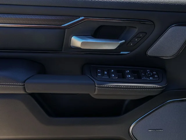 Nuevos RAM 1500 à Estados chez autogozo