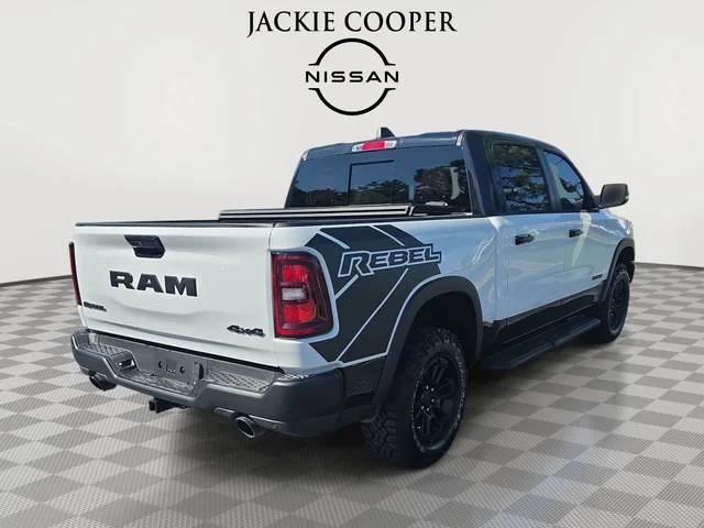 SEMINUEVOS RAM 1500 a Estados en autogozo