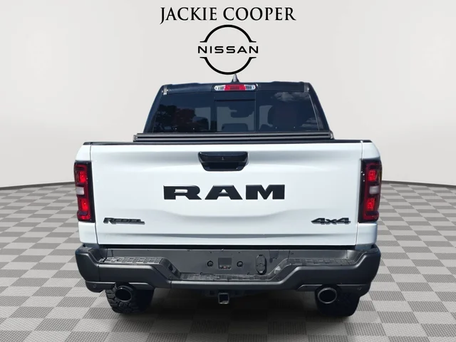 SEMINUEVOS RAM 1500 a Estados en autogozo