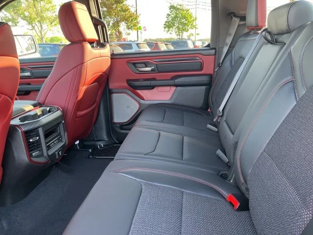Nuevos RAM 1500 à Estados chez autogozo