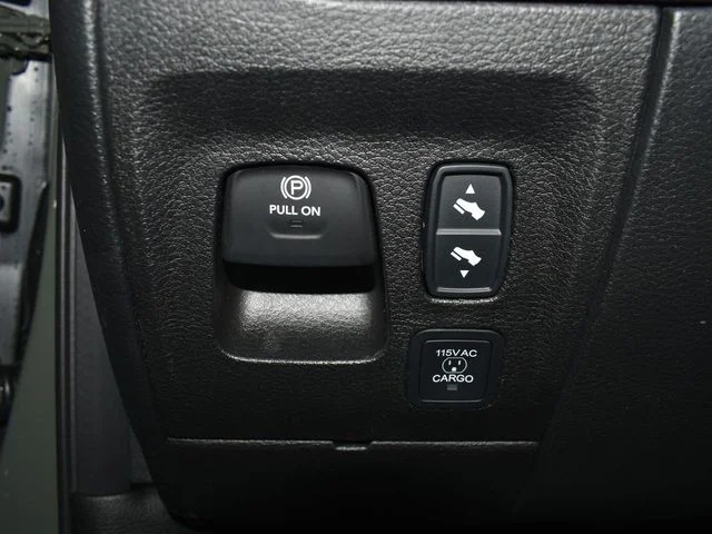 Nuevos RAM 1500 à Estados chez autogozo