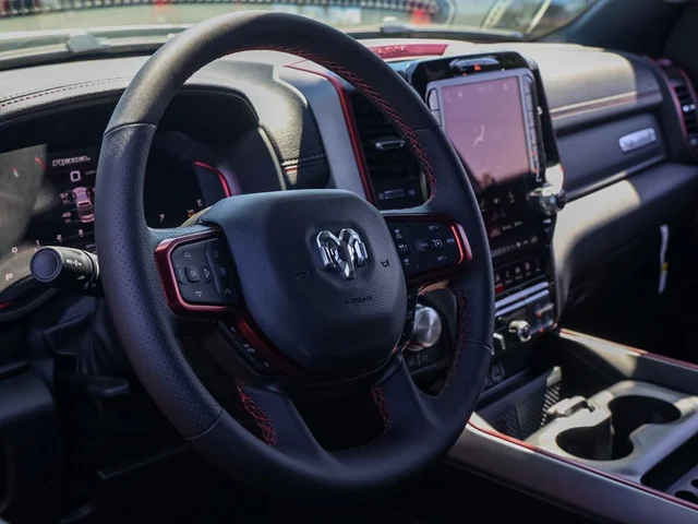 Nuevos RAM 1500 à Estados chez autogozo