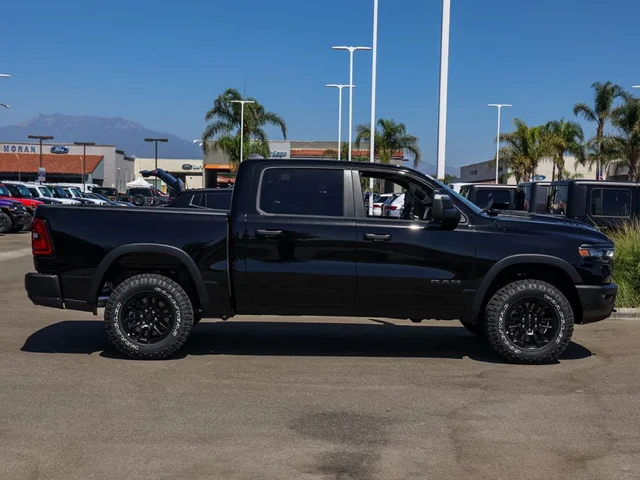 Nuevos RAM 1500 à Estados chez autogozo