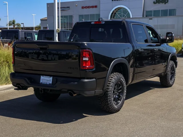 Nuevos RAM 1500 à Estados chez autogozo
